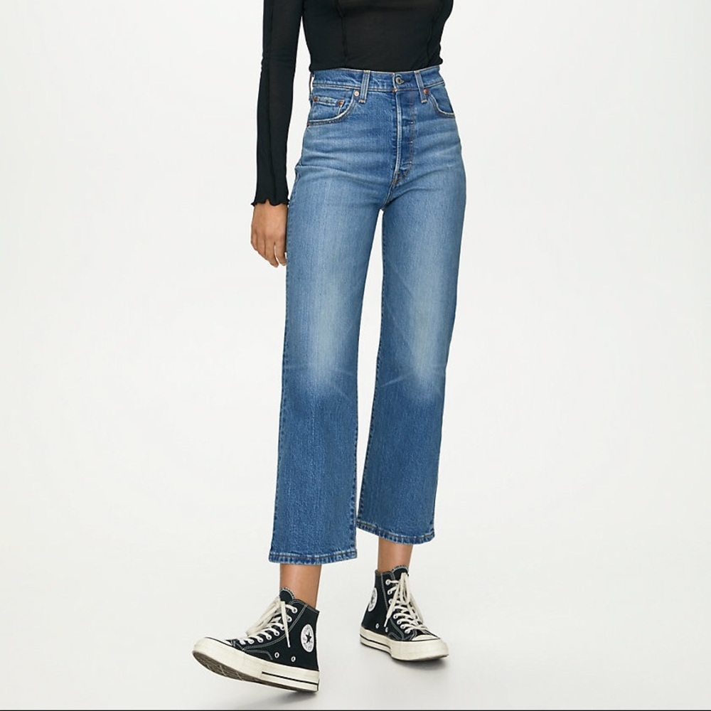 EUC Tailored Levi’s Ribcage Jeans in Jive Swing